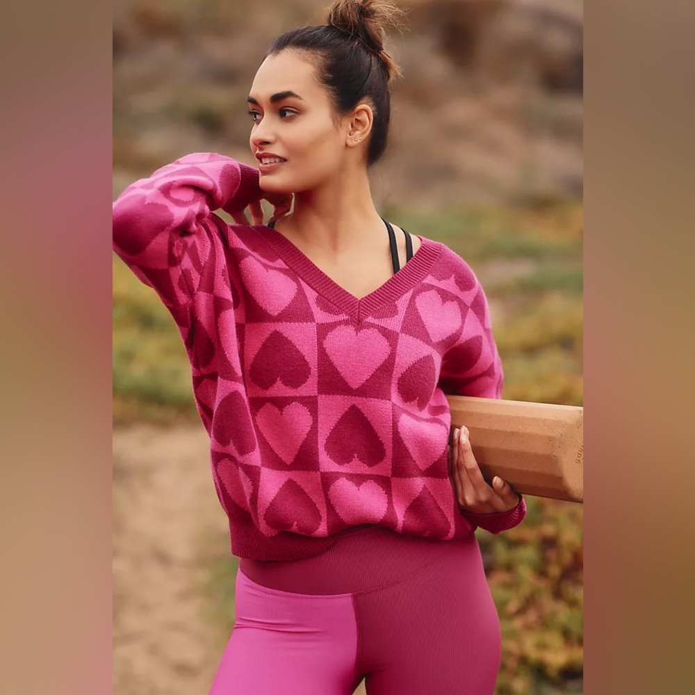 Anthropologie | BEACH RIOT JOEY V-NECK SWEATER